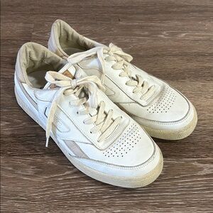 Saye beige vegan sneakers size 39